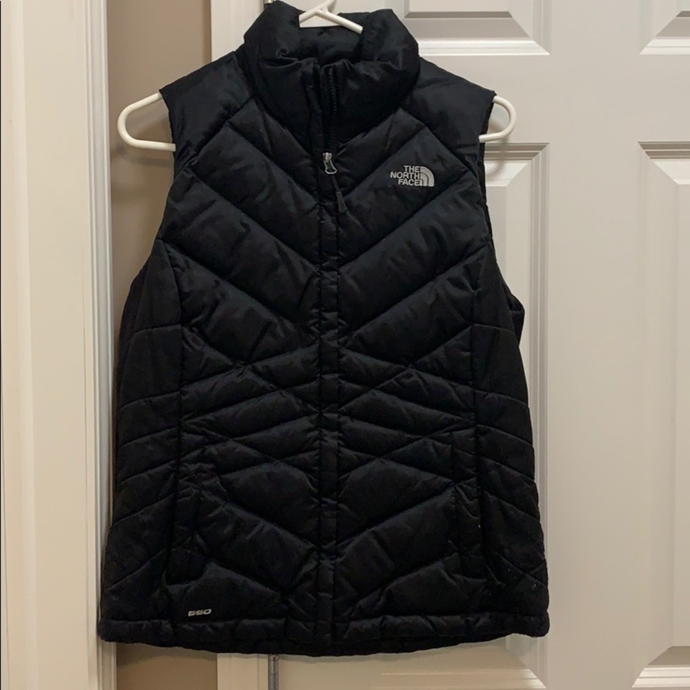 The North Face women’s puffer vest size M